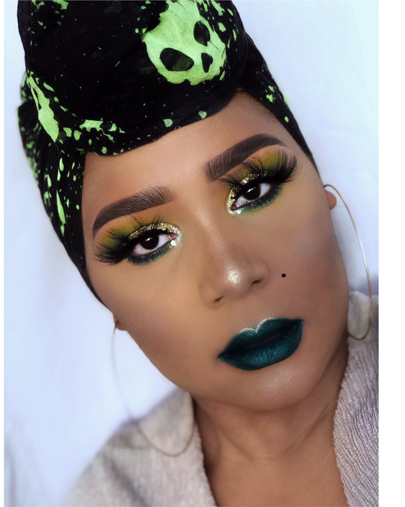 Liejay5's tweet photo. @juviasplace foundation didn’t fail me 💚💛 so much in love 💄
••••••••••••••••••••••••••••••••••••••••••••••••••••••••••••••••••
Foundation @juviasplace #iammagicfoundation https://t.co/8EQyUguRz7
