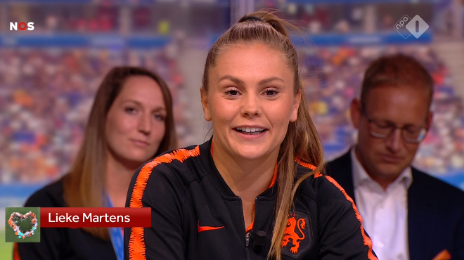 Foetbal247TBG's tweet photo. .@liekemartens1: ''It's a bit crazy that my toe became a national issue. I am happy I was able to play. The toe needs rest now. I need to recover, it needs time. I am happy I was able to play till the end of the tournament.'' #Studiofrance #FIFAWWC https://t.co/KPWTwqcX2S