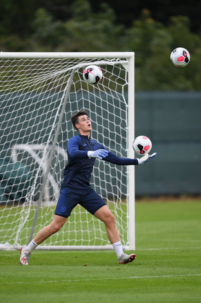 kepa_46's tweet photo. Back to work!! 🤹‍♂️🤹‍♂️🤹‍♂️ @chelseafc https://t.co/yRk6dCOw7S