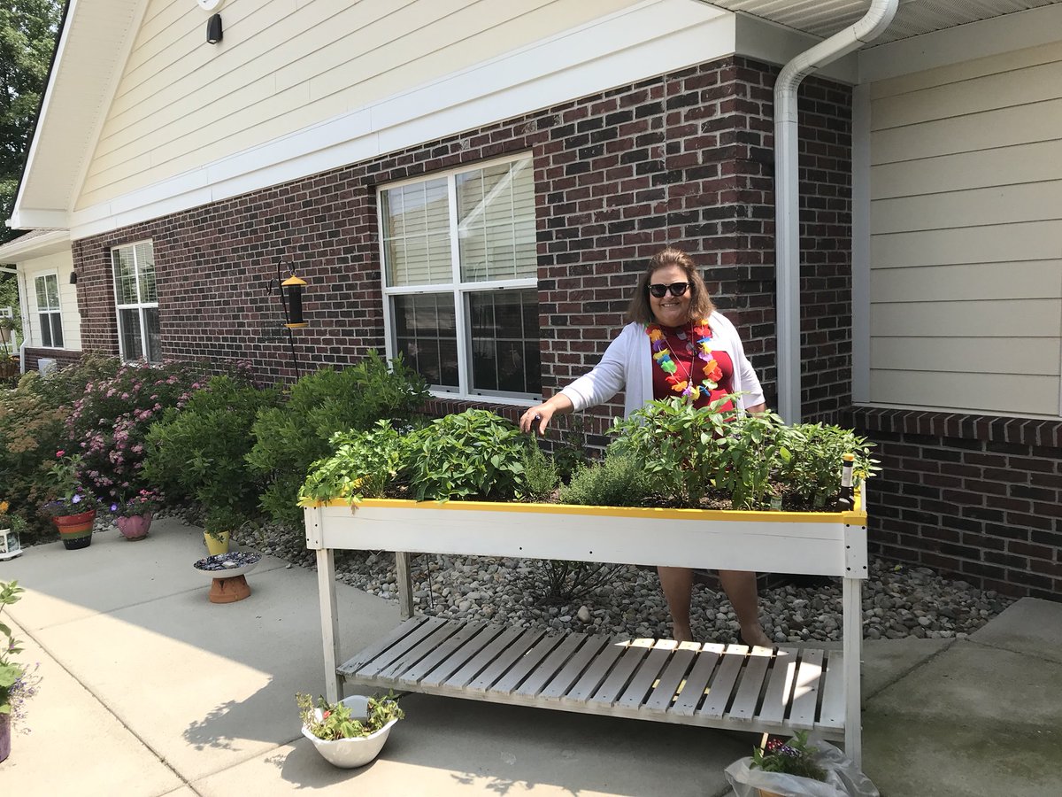 AlyssaSpicer3's tweet photo. @WillowsOkemos looking good! #CampusInColor2019 @CyndiTaplin https://t.co/Q7Qxdu1132