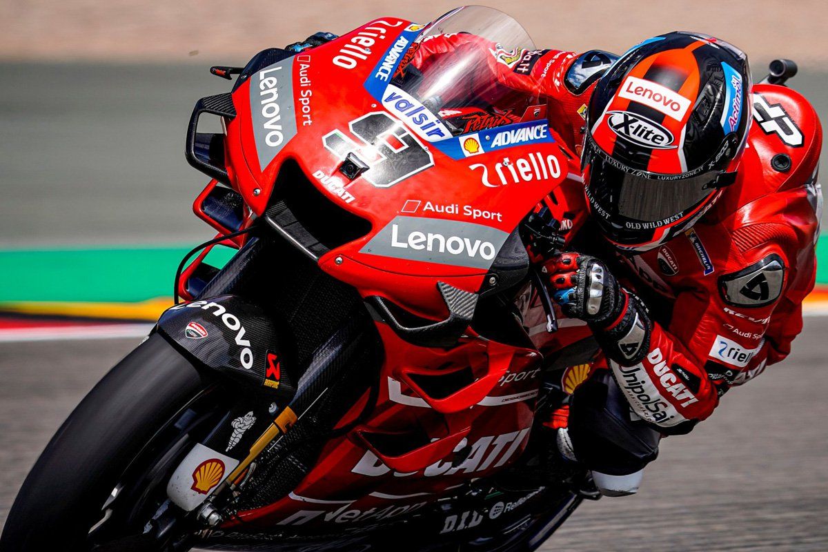 F1Gate's tweet photo. MotoGP | ドゥカティ 2019年 第9戦 ドイツGP 決勝レポート
https://t.co/CwduTqocYr
#MotoGP | #MotoGP_jp | #DucatiGP | #GermanGP 🇩🇪 https://t.co/pBMw0CPhBi