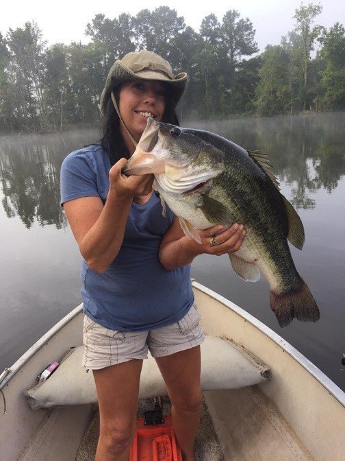 Georgia Angler Catches 16 Pounder Less Than 5 Miles From Where World Record Was Caught lakerecord.net/2019/07/08/geo…