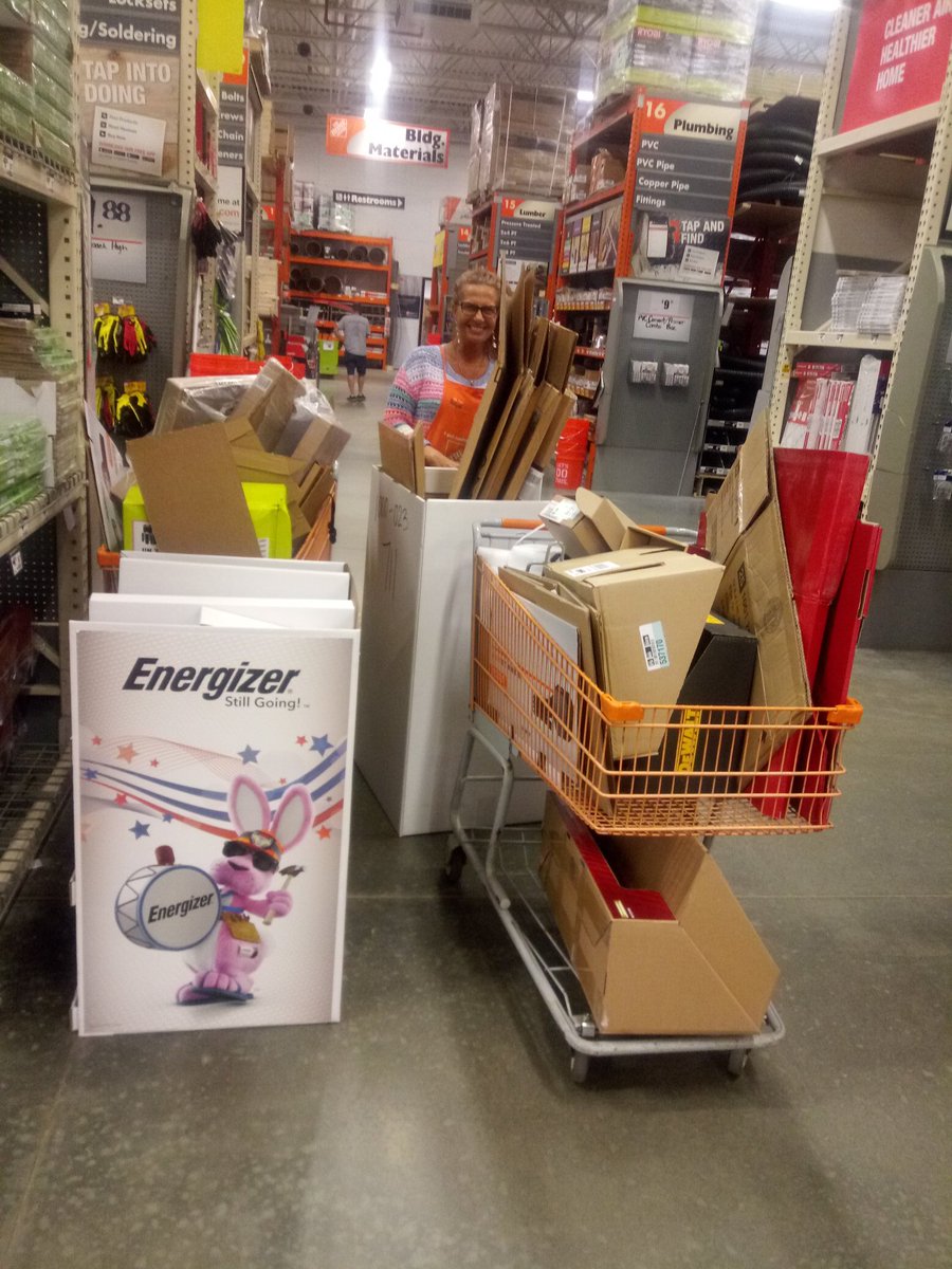 Late post, what do we say cardboard??? Oh where? She says oh noo this is everyday thing for me. Thanks Helen your amazing!!!