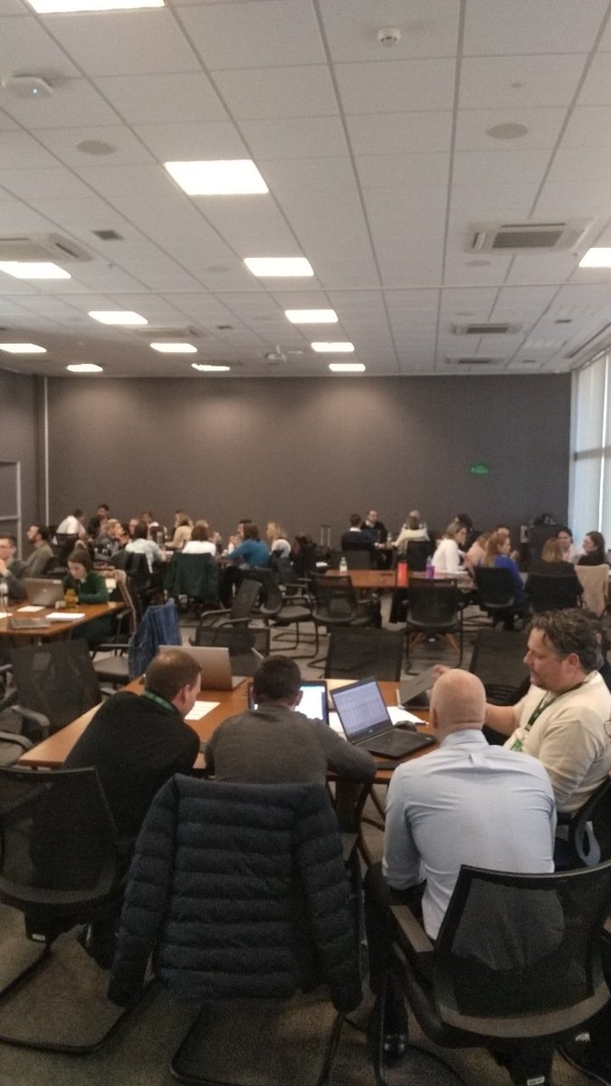 Innoscience_'s tweet image. Acontece agora o primeiro dia da Imersão do InnovatiOn Unimed. As startups (Revict; Planium; Wellbe; Cori Saúde; Scaffold; Hupdata; 
Kidopi; Conexa Saúde) selecionadas para esta fase agora se reúnem com a empresa para criarem projetos pilotos. #Innoscience #InnovatiOnUnimed