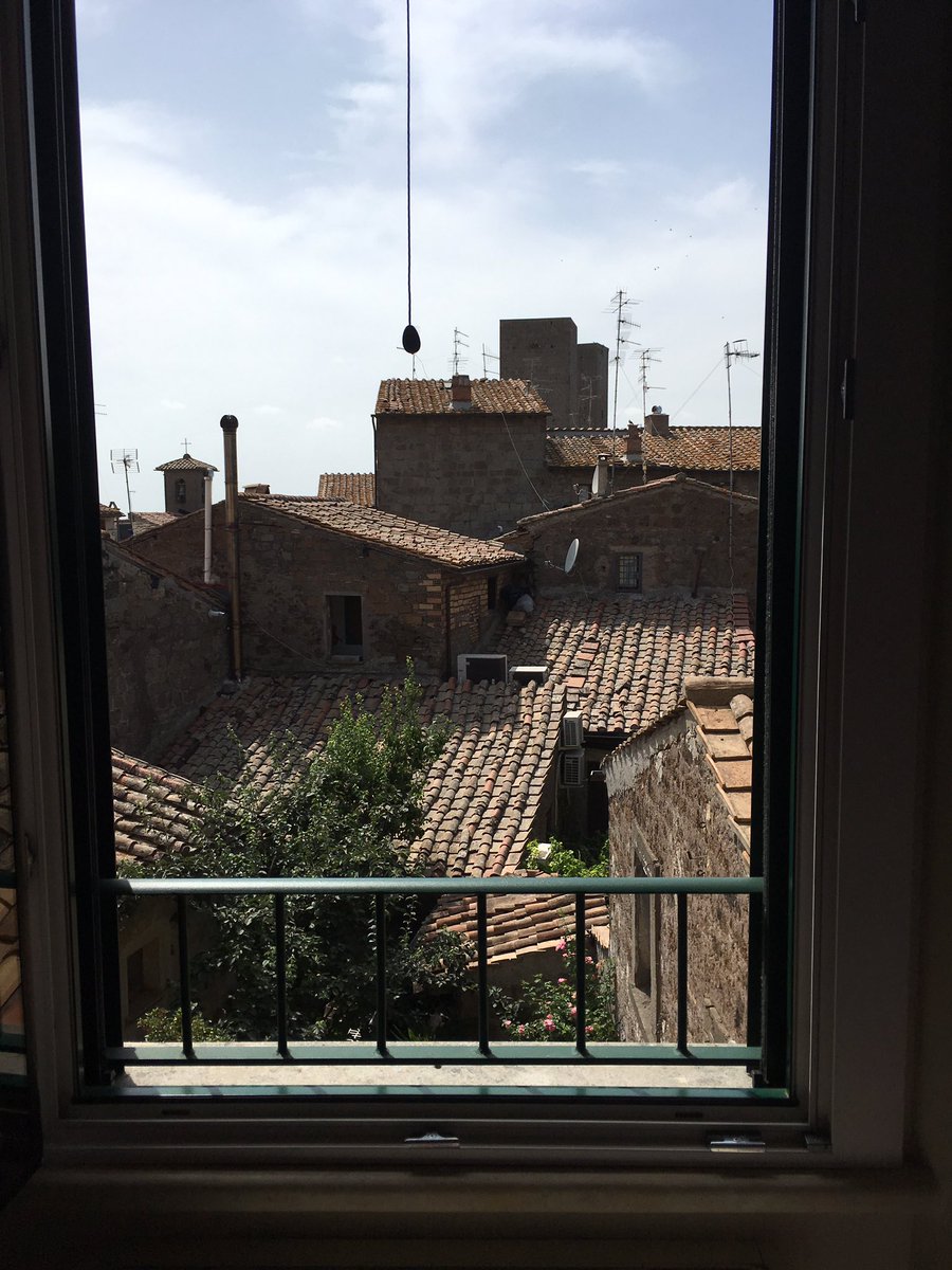 RuthHeholt's tweet photo. On staff Erasmus (while it still exists🙁) in lovely Viterbo in Italy. View from my apartment window. Going to rendezvous with @Professor_Pop on Wednesday. Can’t wait. #bellaItalia #gothassemble https://t.co/2bQYUeigDt