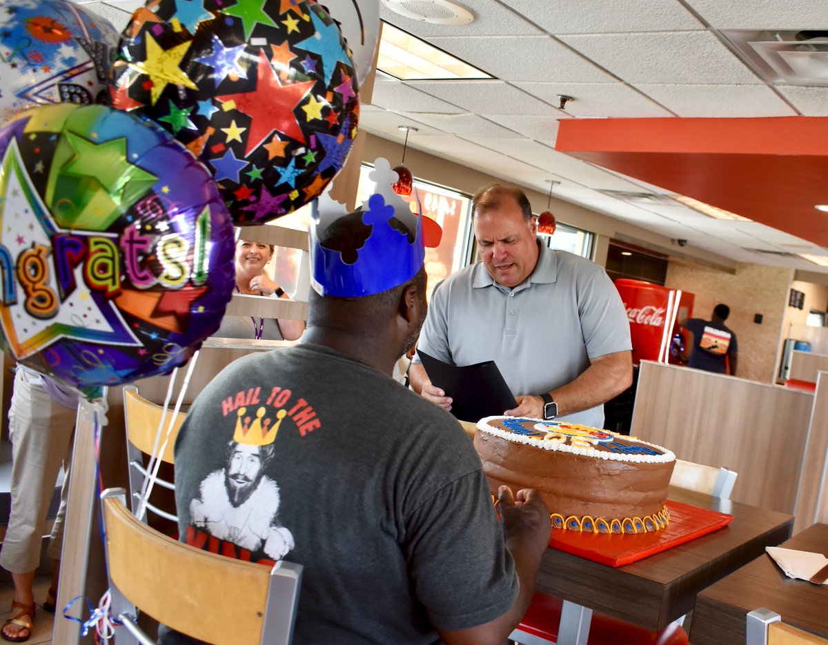 cvilleschoolsys's tweet photo. "E" celebrated 30 yrs of working at Burger King in style! He had a massive cake, got lots of hugs and even had Mayor Santini designate by proclamation today, July 8, as Edgar Moore Day! E has spent decades as a manager for CHS sports teams as well. #CanesInCareers #hailtothecane https://t.co/bXuajFe02v