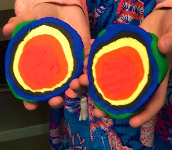 MorganEulitz's tweet photo. We learned about the layers of the Earth. Students brought in play dough to make their own 3D model to help them remember the names and locations of each layer. #edtechusf675 @kknigge70 https://t.co/YbQGG8d2b5