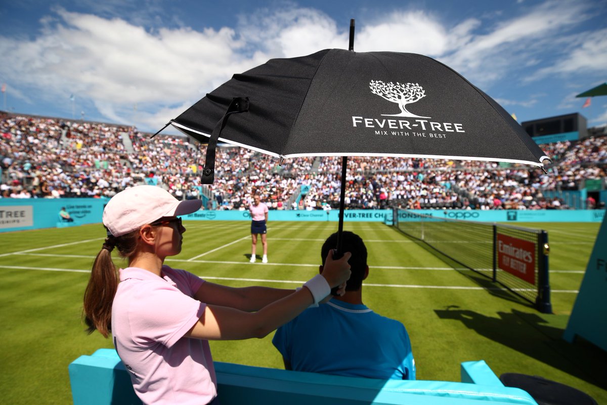 Fevertree_cl's tweet image. Entre el 17 y 23 de Junio, se llevó a cabo el Campeonato de Tennis de Fever-Tree en The Queen&apos;s Club, Londres. El campeón de este 2019 fue @feliciano_lopez de España.🏆 Acá compartimos algunas fotos de este gran evento. #MixWithTheBest