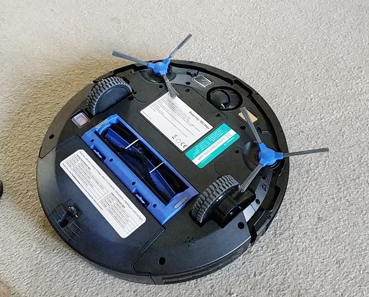 GadgetExplained's tweet photo. So popular are #robot #vacuums even after being around for almost two decades! Luckily, you don't have to pay over the odds to get one like the @EufyOfficial #BoostIQ #RoboVac 15C MAX costing less than half the price of big name brands https://t.co/NnxTSqfSK2 @AnkerOfficial #eufy https://t.co/Pao9sMDBUd