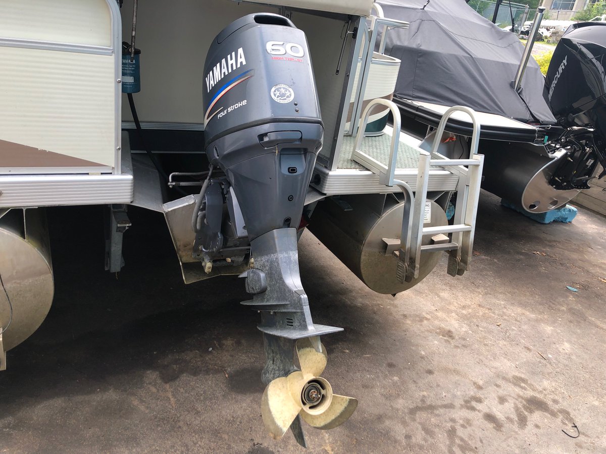 LighthousePA's tweet image. Just In! 

"2003 Bennington 2075 RL" - Asking $13,900

60 HP Four Stroke Yamaha Motor

Click This Link To Our Website &amp;gt;&amp;gt;&amp;gt; lighthouseharbor.com/inventory/2003… To Check Out The Boat Online Or Call Us 570-857-0220 To Schedule Your Appointment To Check The Boat Out In Person ASAP!