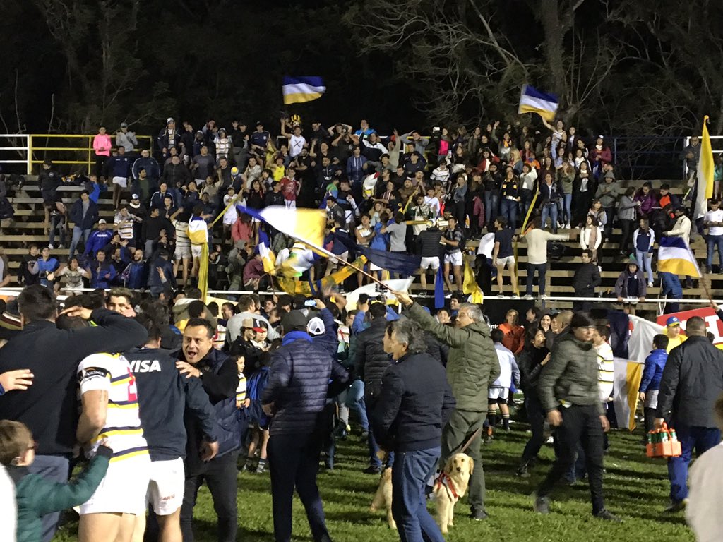 #RegionaldelNOA #Semifinales  Final!!! Con la chicharra sonada, Lawn Tennis le ganó a Tucumán RC 26 - 24 y se metió a la final