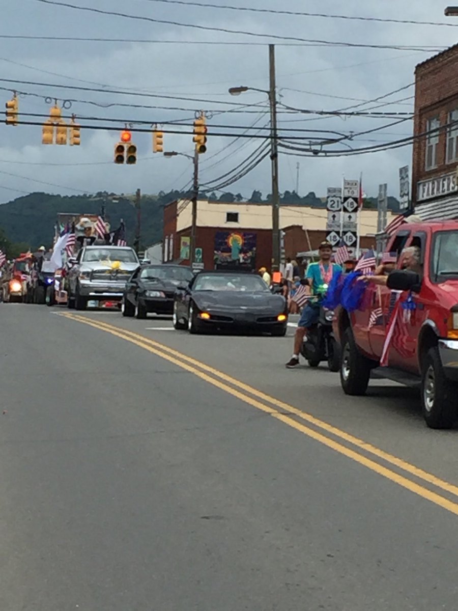 AlleghanyCoGov's tweet photo. We love a parade. https://t.co/lKCSyMz8ZS