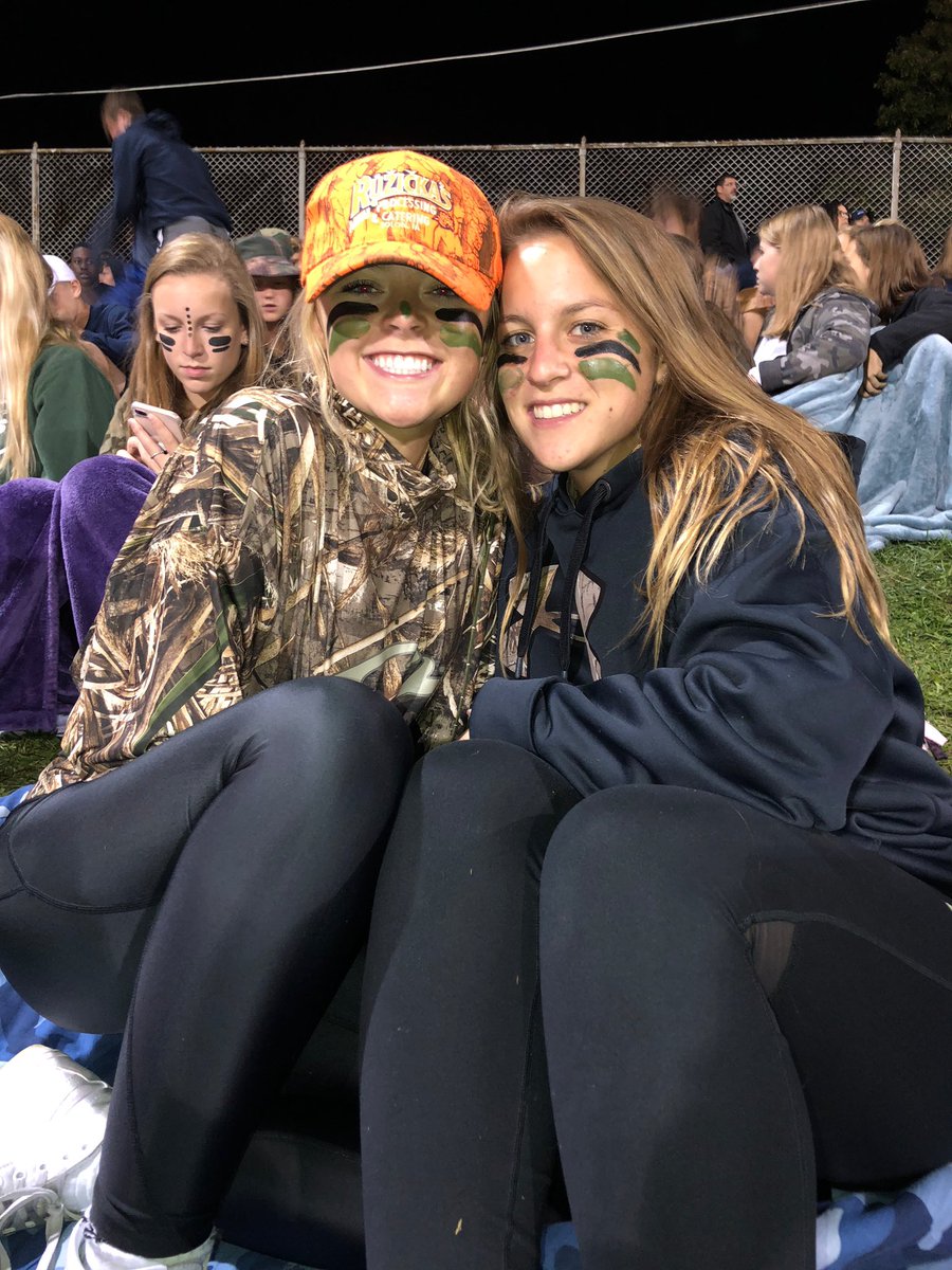 lauren vondracek tweet media