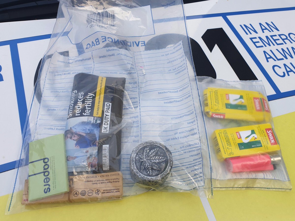 LichfieldPolice's tweet photo. #PcDave stop searched a 14yr old in #Burntwood for #drugs cannabis grinder and tobacco seized https://t.co/9XyqWYa560