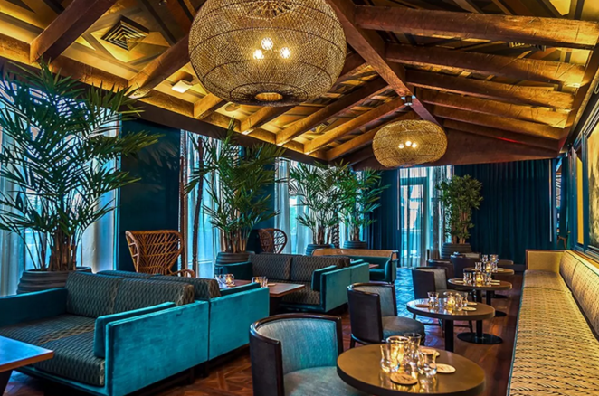 hannaleeny's tweet photo. #ThePolynesian on @infatuation: Best spots for group hangs! ππΈ
#hlcclientnews #tiki #largeparties
https://t.co/s2sMKPRXqa https://t.co/6ItwWcj8Hj