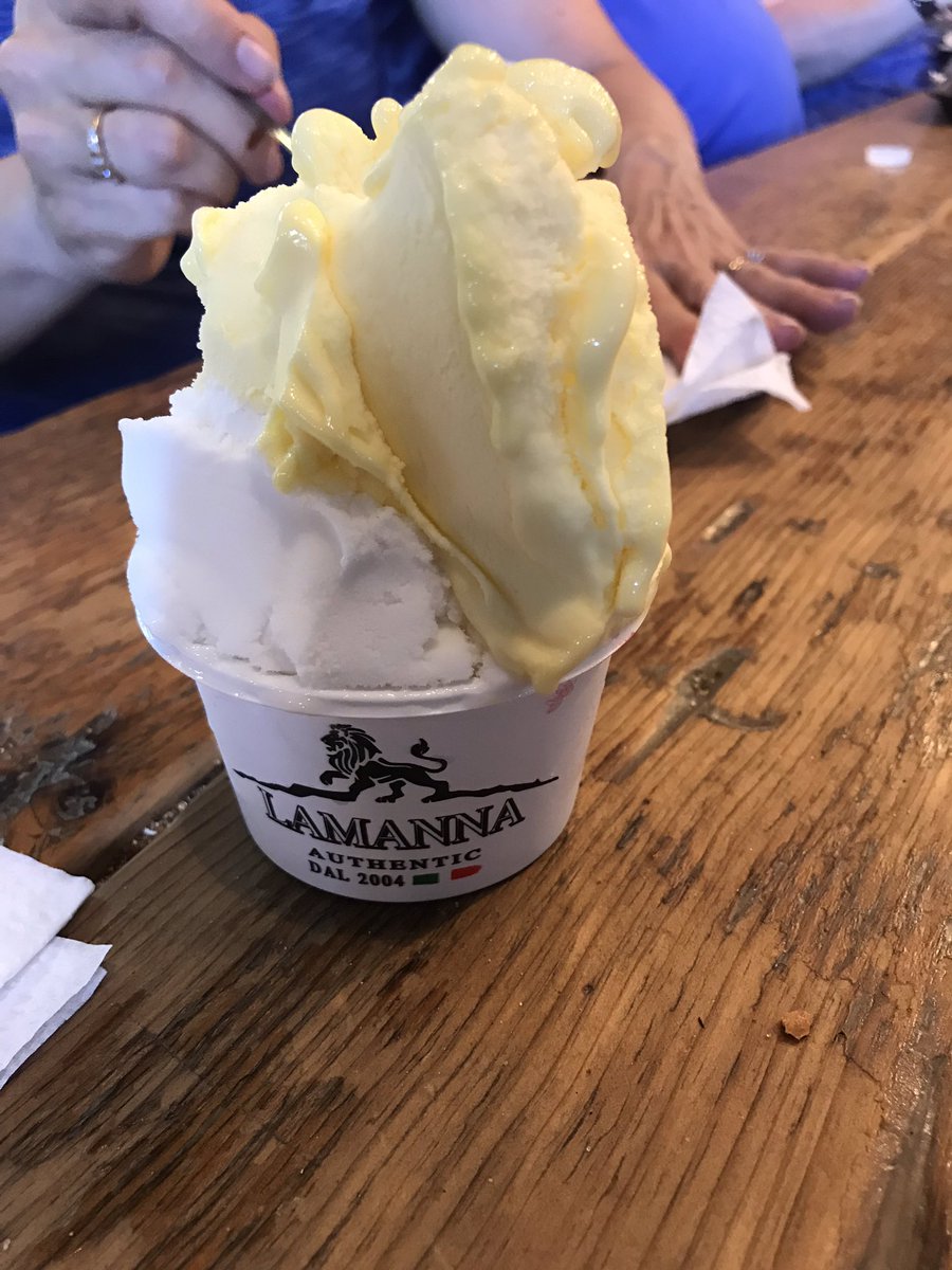 ggatguelph's tweet photo. Apres #hothike is #gelato at Lamanna’s. Perfecto! #lemonmango https://t.co/HCysQu4qB5