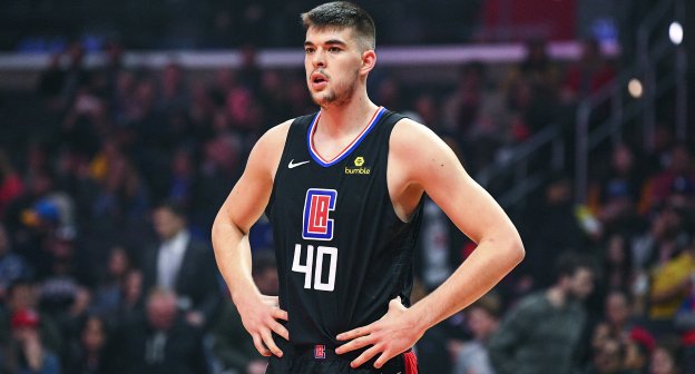 LegadoNBA's tweet photo. Ivica Zubac renovó por cuatro años y 28 Millones de dólares con #ClipperNation .

#NBA #NBAFreeAgency https://t.co/qVbGn7mlTl