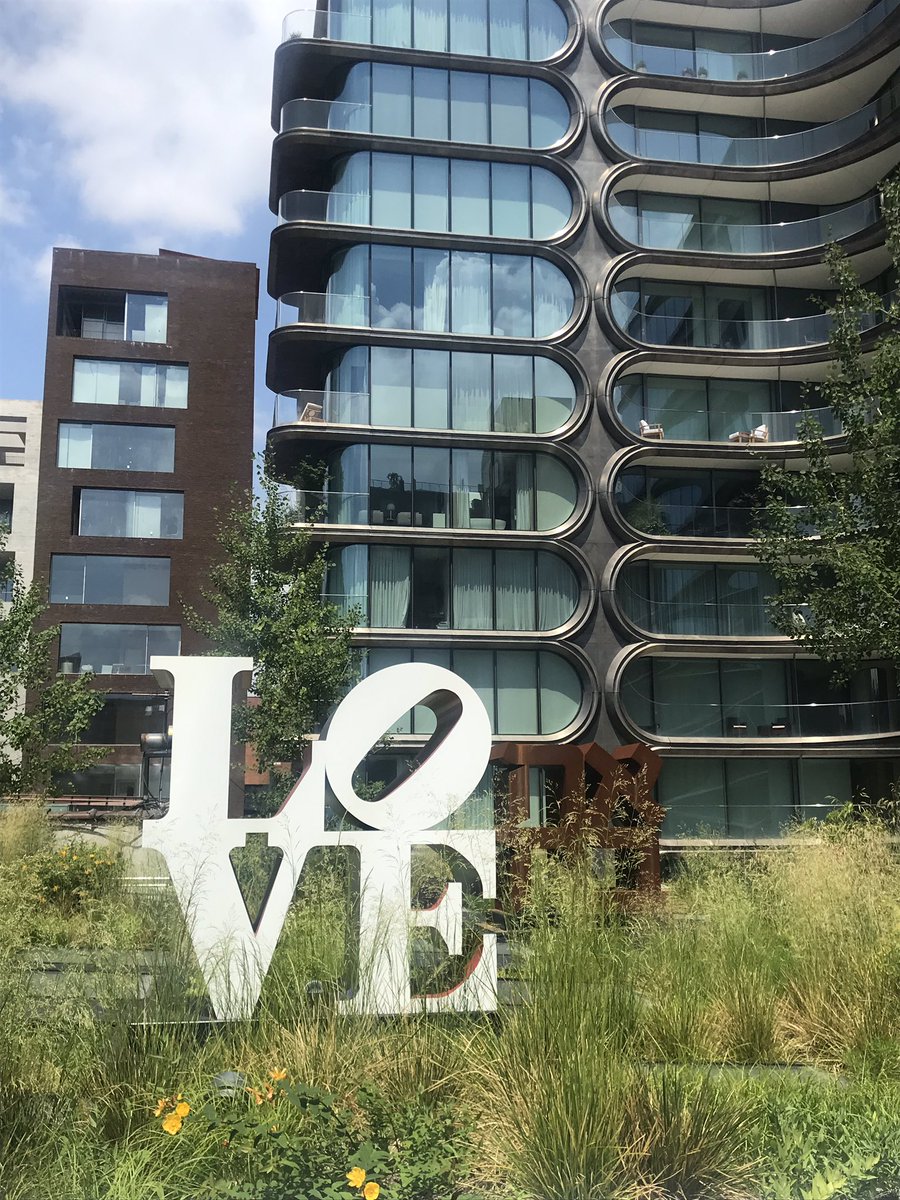 Leah McGrath tweet media