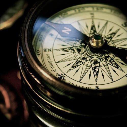 ComicBard's tweet image. NEW
       AND
              IMPROVED

    INTERACTIONS CALL !!!!

➝ favorite for a written starter !

     - I can actually write I swear.
     - MV ! AU is ok ! Wild out.
     - exploration of muse is a yes.

retweet for comicbard ?!