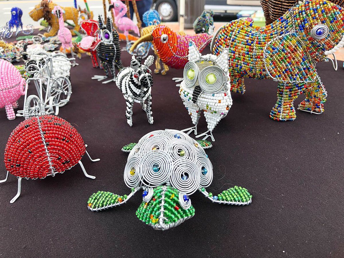 EasternMarketDC's tweet photo. Check out these miniature handmade beaded animals made by South African artists, sold here by Haruns!!!
#easternmarketdc #farmersmarket #capitolhilldc #supportsmallbusiness #shoplocal #buylocal #handmade #handmadeobjects #animalart #creativeanimalart #handmadebeadedjewelry https://t.co/dNBq6qLorx