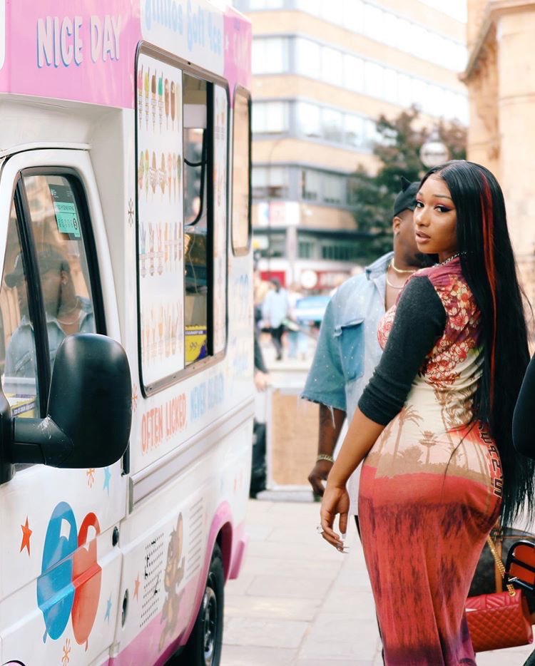 NoSignalATL's tweet photo. Megan in London wearing @JPGaultier  from @NoSignalATL (@theestallion) https://t.co/WWykv3biUg