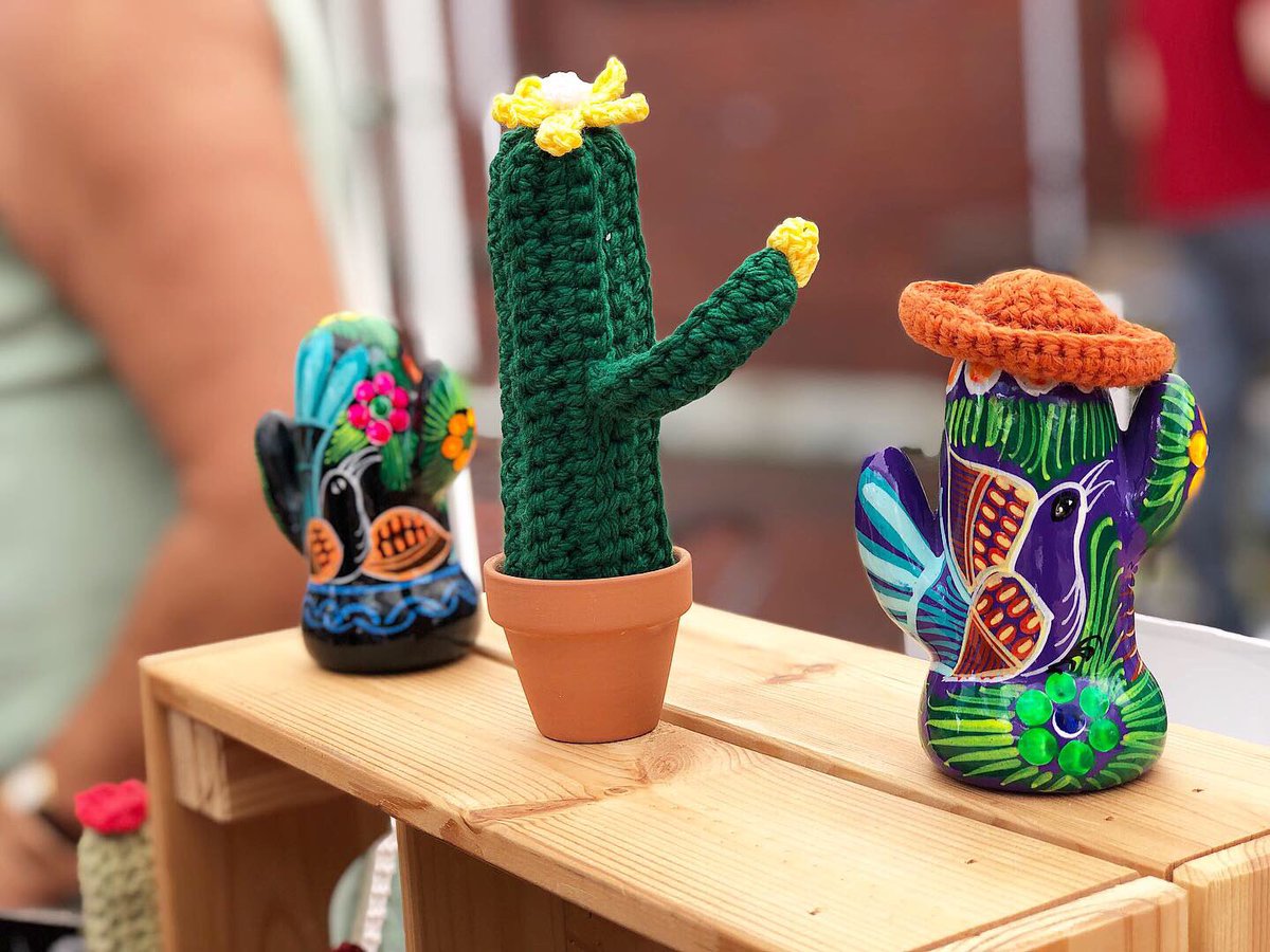 EasternMarketDC's tweet photo. Check out these knitted cacti sold by Noemi Mares!!!!
#easternmarketdc #farmersmarket #capitolhilldc #supportsmallbusiness #knitted #knits #knittedobjects #cactus #cacti #cacticacti #cactiofinstagram #cactus🌵 #cactusysuculentas #uniquefinds https://t.co/bFQUiIy7vW