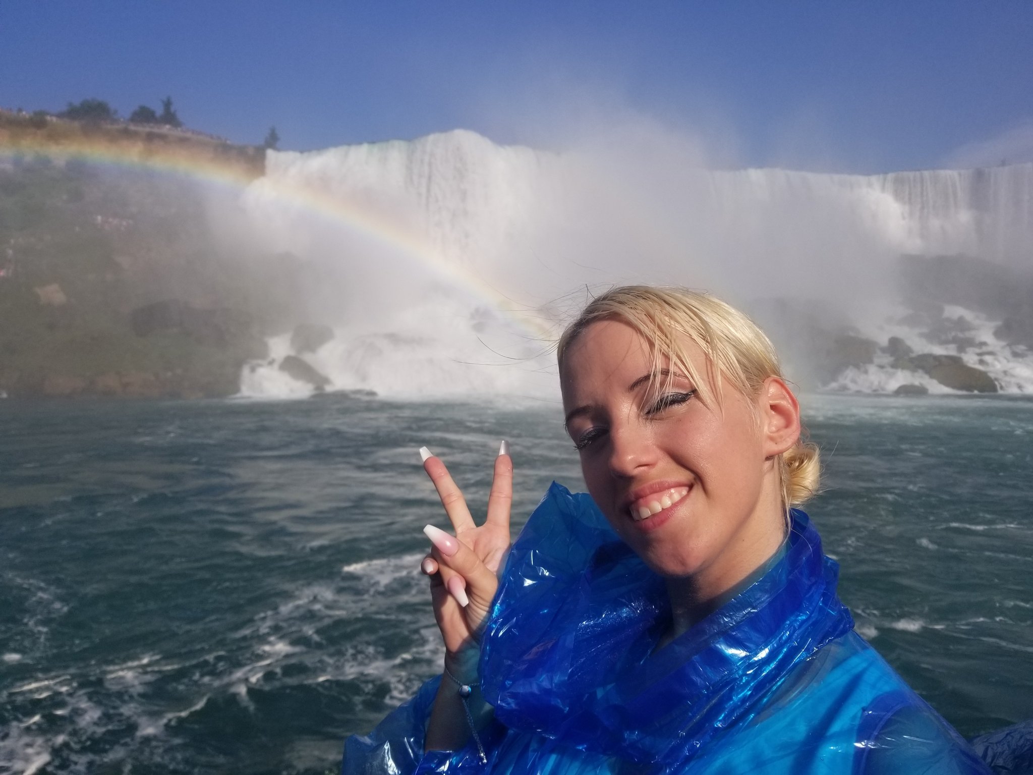 Aspen Romanoff on Twitter: "It's me at the end of the rainbow!! #