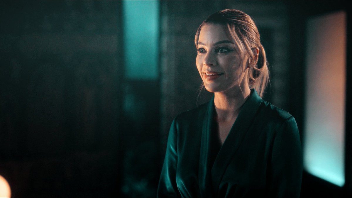 "you have to stop taking responsibilities for the things you can't control. Lucifer..you need to forgive yourself""I can't""why?""I don't know how to. I don't even know where to begin. but..""but what?""I want to"Chloe!! you made it happen #Lucifer (4x09)