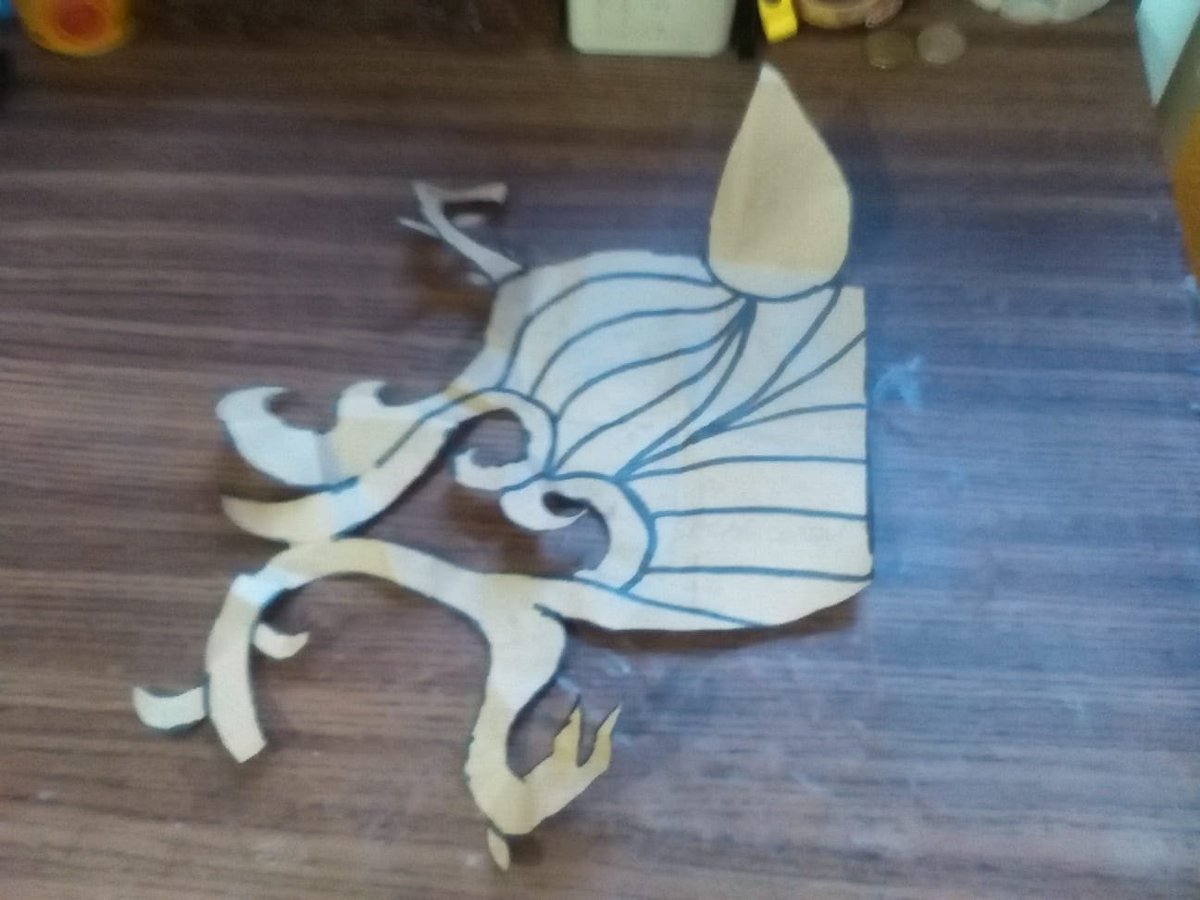 MysticArtesTeam's tweet photo. #cosplay #cosplayer #kairi #kh3 #kingdomhearts3 #squarenix #makingof #progress #process #keyblade #props #pattern

Progress of Kairi's keyblade. Patterns.

@HumiureDate will cosplay as Kairi from Kingdom Hearts 3. https://t.co/a499joQ3jB
