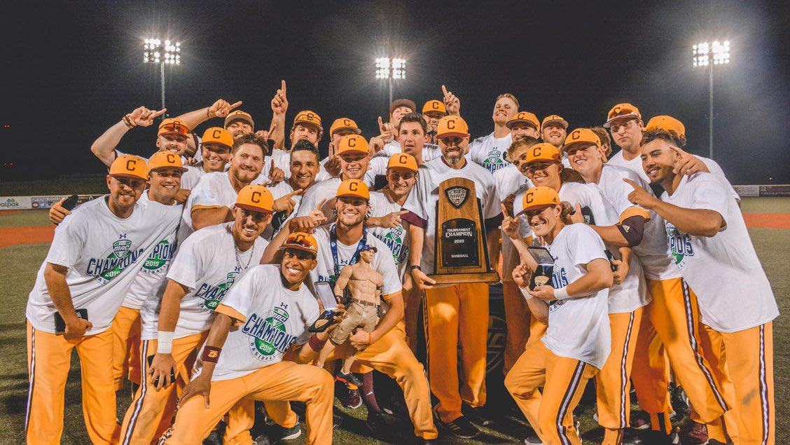 Luke scoles tweet media