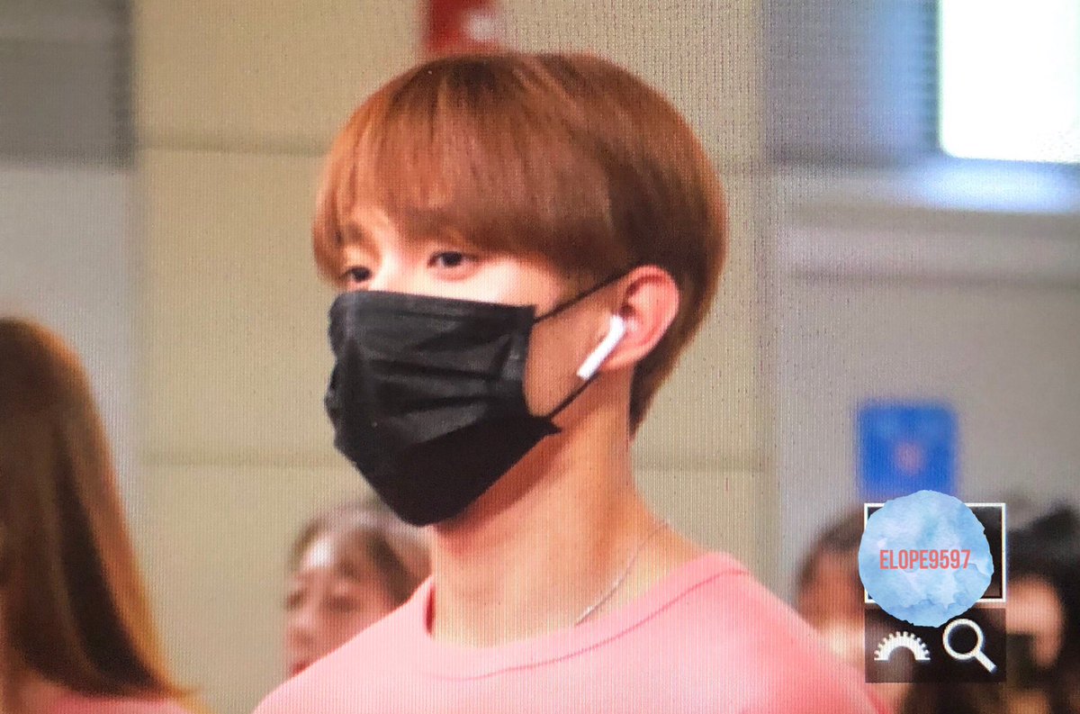 ELOPE9597's tweet photo. 190707 ICN Preview
고생했어 애들아❤️
#SEVENTEEN⁠ ⁠ #세븐틴⁠ ⁠ #조슈아 #홍지수 #Joshua #도겸 #이석민 #DK  #ジョシュア #ドギョム @pledis17 https://t.co/agrYqCYqJb