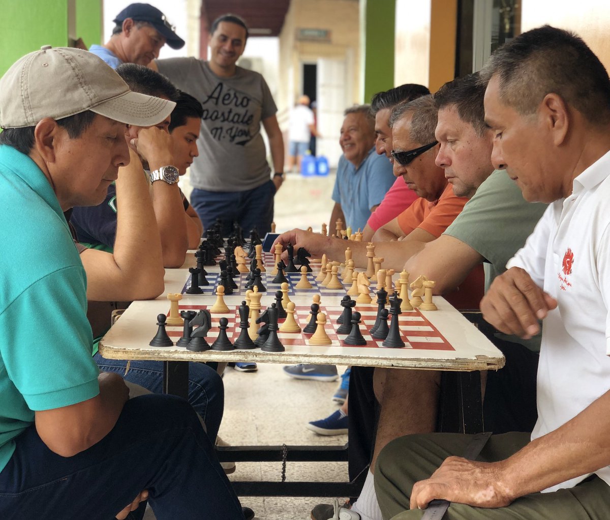 dsmallys's tweet image. Esto es todo lo que está bien en la vida!

#chess #chessislife #gensunasumus
#FilosofiaParaStephano