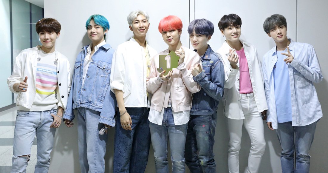 officialcharts's tweet photo. The first K-pop album to reach Number 1 on the Official Chart, @BTS_twt's Map of the Soul: Persona is one of 2019's Top 40 biggest albums so far https://t.co/Tiv7S4twUK https://t.co/BHAUKTa4D9
