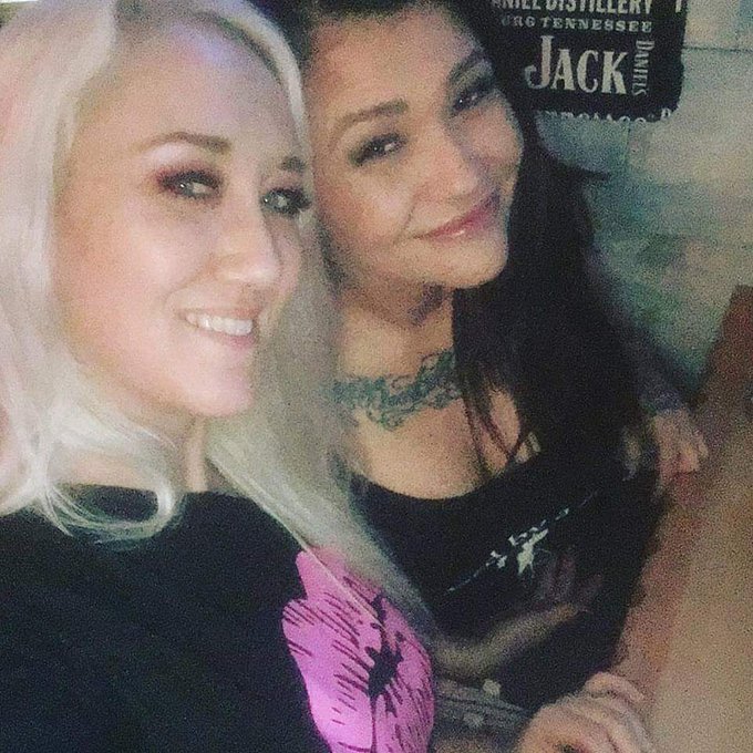 Happy birthday to one of my besties I love you and I'm very proud of you for everything that you do for