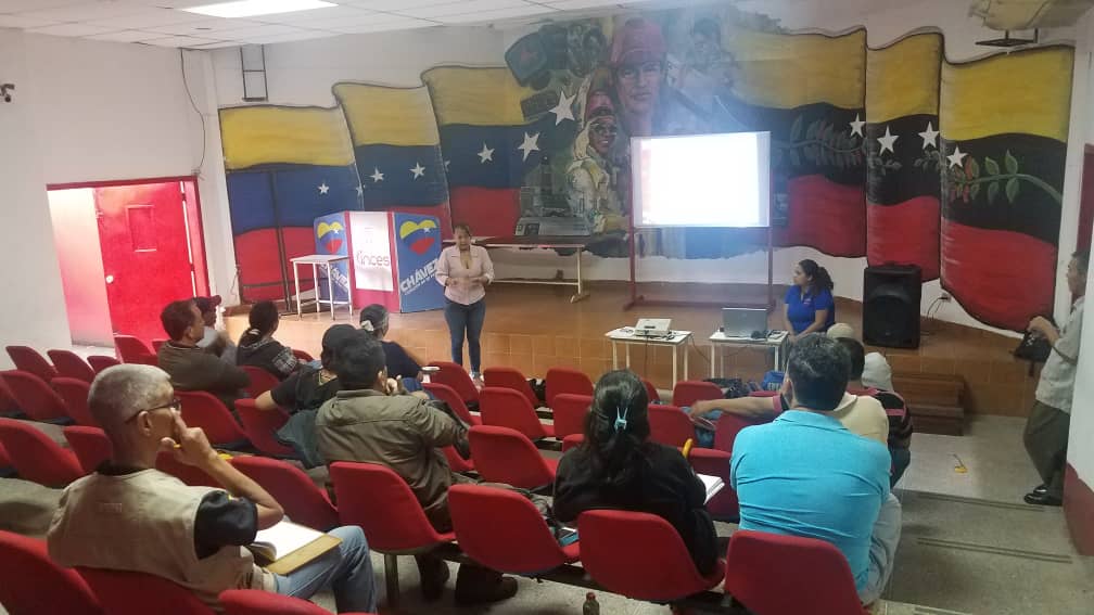 comunaltachira's tweet photo. Cierre del proceso formativo de activadores populares de #Tachira #MaximaProteccionSocial #PoderPopularEnFormacion @NicolasMaduro @blancaePSUV @gabycomunas18 @MPComunas @jmpoderpopular @cintenamin @RNV_Tachira @ https://t.co/JjlbPwNGpR