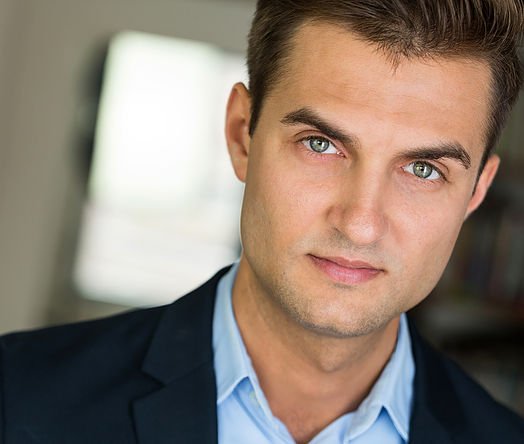 Talented dancer, singer and actor, Michael Piotrowski has been announced as lead male for the Broadway Production of 'FainneOir'! Michael has danced in 'Lord of the Dance' on Broadway as well as appearing in numerous TV and film productions!