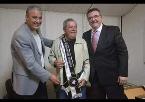 Ver imagem no Twitter