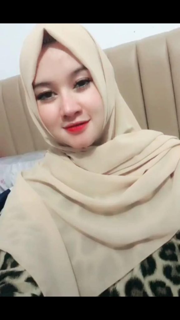 KeysaLinge's tweet image. Cebong jangan nongol yahh😁