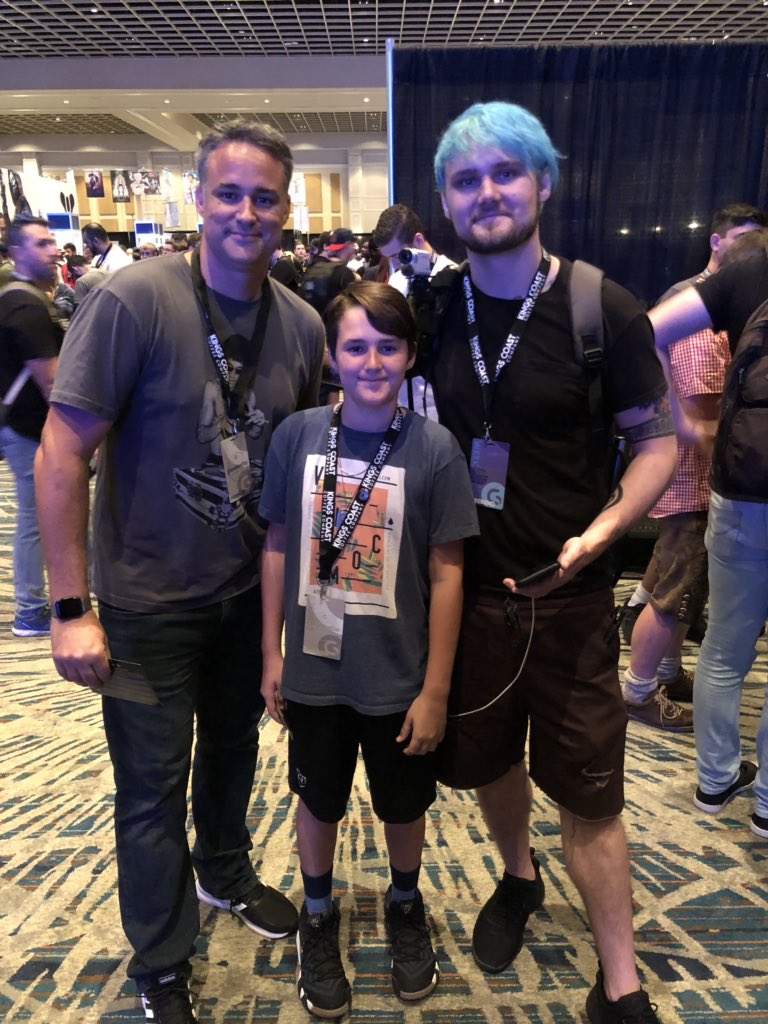 MikeDeRoche9's tweet photo. @LuCKyy10p Great seeing you again! https://t.co/4oXg2ZPk8a
