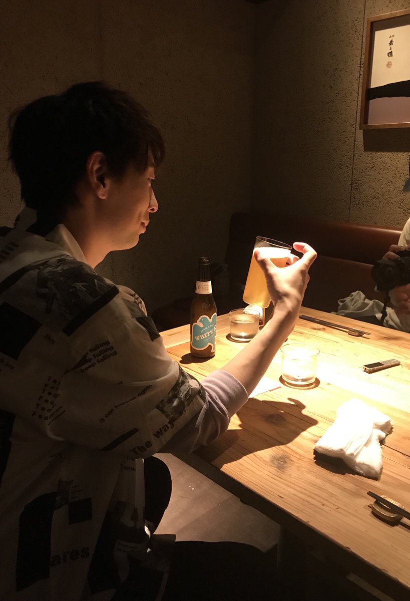 公式 Tvガイドperson 姉妹誌 関連商品 Tvガイドvoice Stars Vol 10 好評発売中 木村良平 さん Ryouhey Drunk の飲み歩き連載 今回は十回目ということで 都内屈指のおしゃれタウン 麻布 十 番へ ここでメイキングを公開 木村さんが出演した