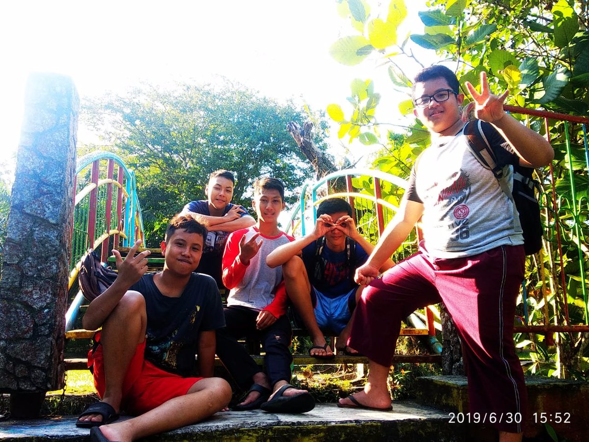 Kmrclino88's tweet photo. Enjoy With My Friends👍👌✌
#friend #like #photooftheday #day #weekend #withfrends https://t.co/Uf8v0aiL26