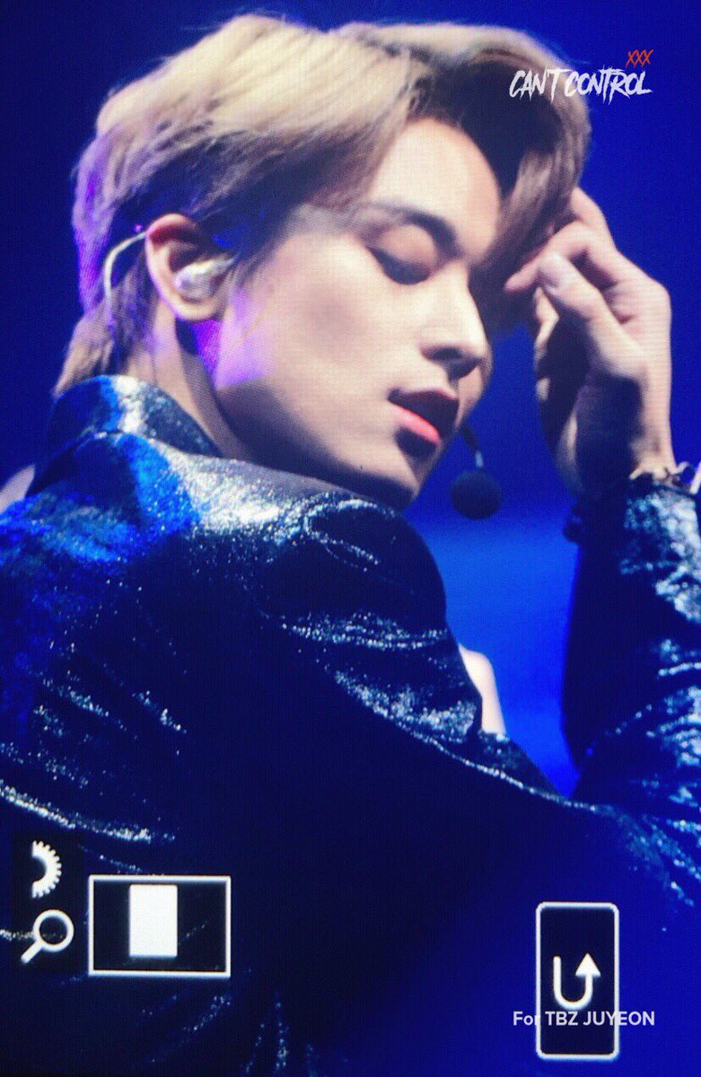 cantcontroljy's tweet image. 190706 노에어🔥 #THEBOYZ #더보이즈 #주연 #JUYEON #통제불능