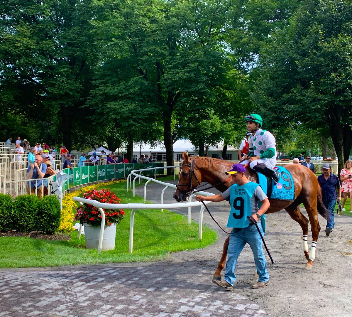 kateblair18's tweet image. Big boy being lead to victory #promisesfulfilled