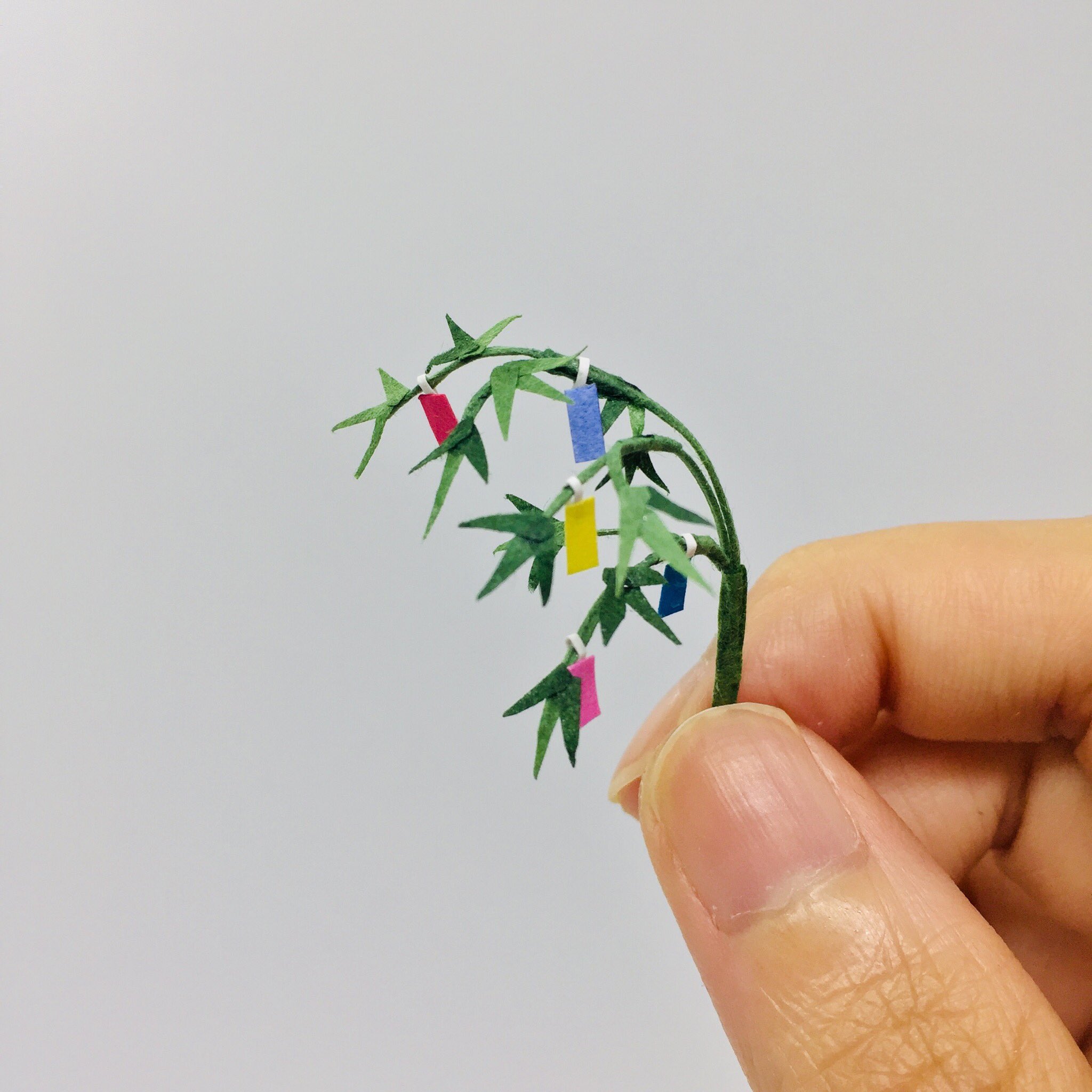 箱庭labo ペーパークラフト 七夕 作品は小さく 願いは大きく ペーパークラフト ミニチュア 短冊 笹 たなばた T Co S7uiauxhkt Twitter