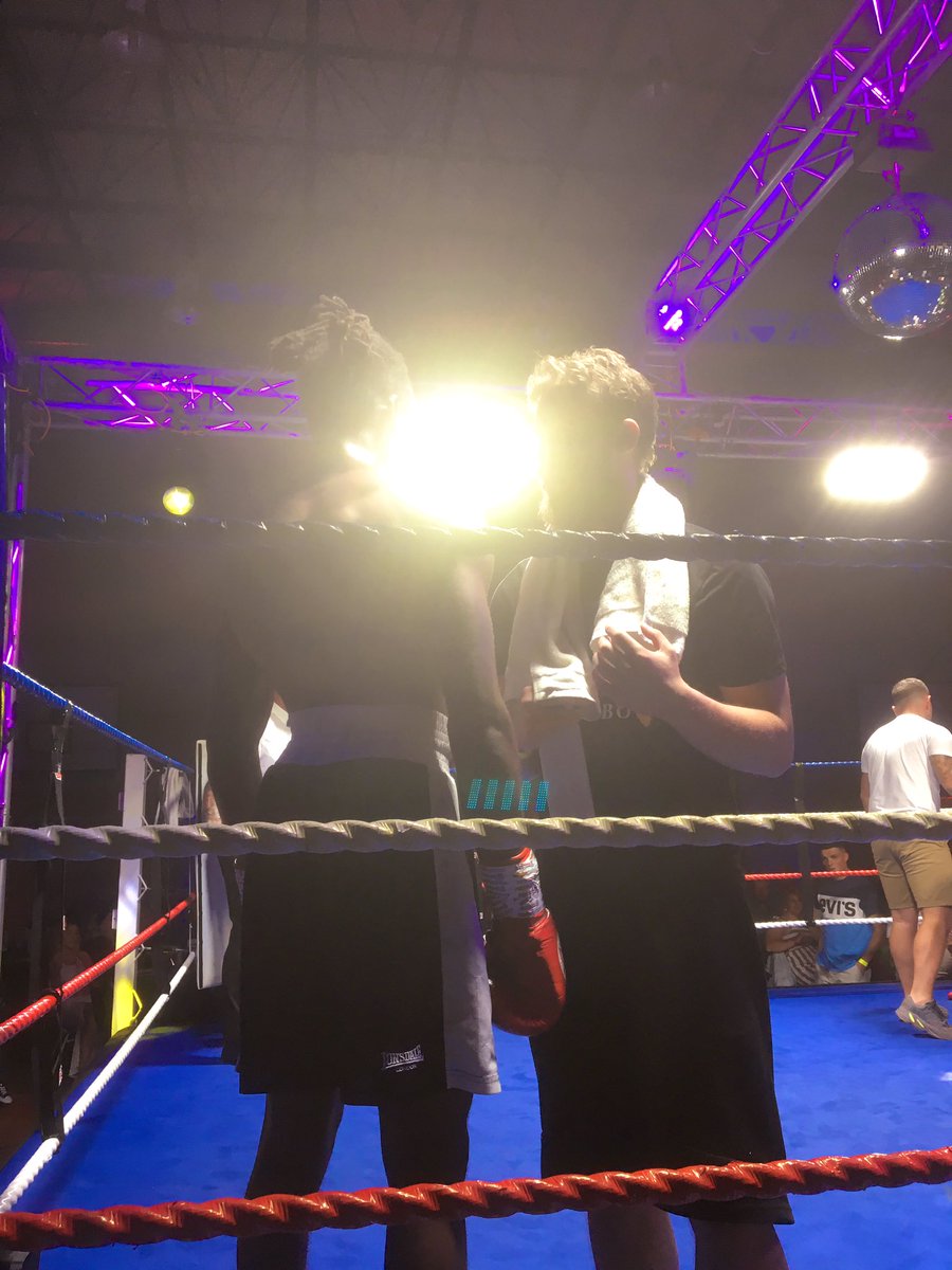 BoxingUnity's tweet image. Well done Daniel on tonight’s performance on kbo In sittingbourne. Despite the judges saying it was “unanimous”. I’m not the only one who had it even, and what an opening to the show. You did the club proud and yourself proud and myself proud. Reset and overcome. #UnityBoxingClub