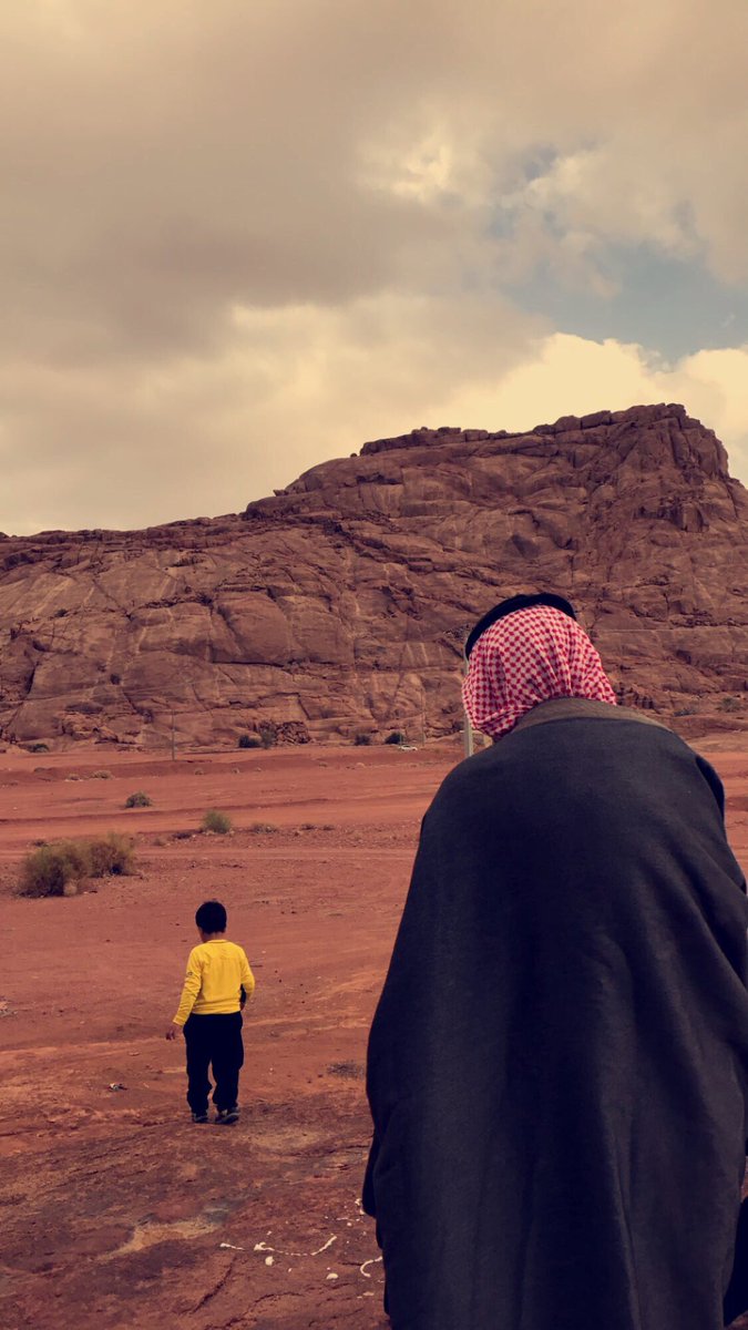 Masoud20M30's tweet photo. #شارك_بصوره_ابوك
يا حنون الملامح , يا أمان السنين , يا ارتكازي و احتياجي , يا حبيبي يا أبوي💛 https://t.co/h8q8oZI9YX