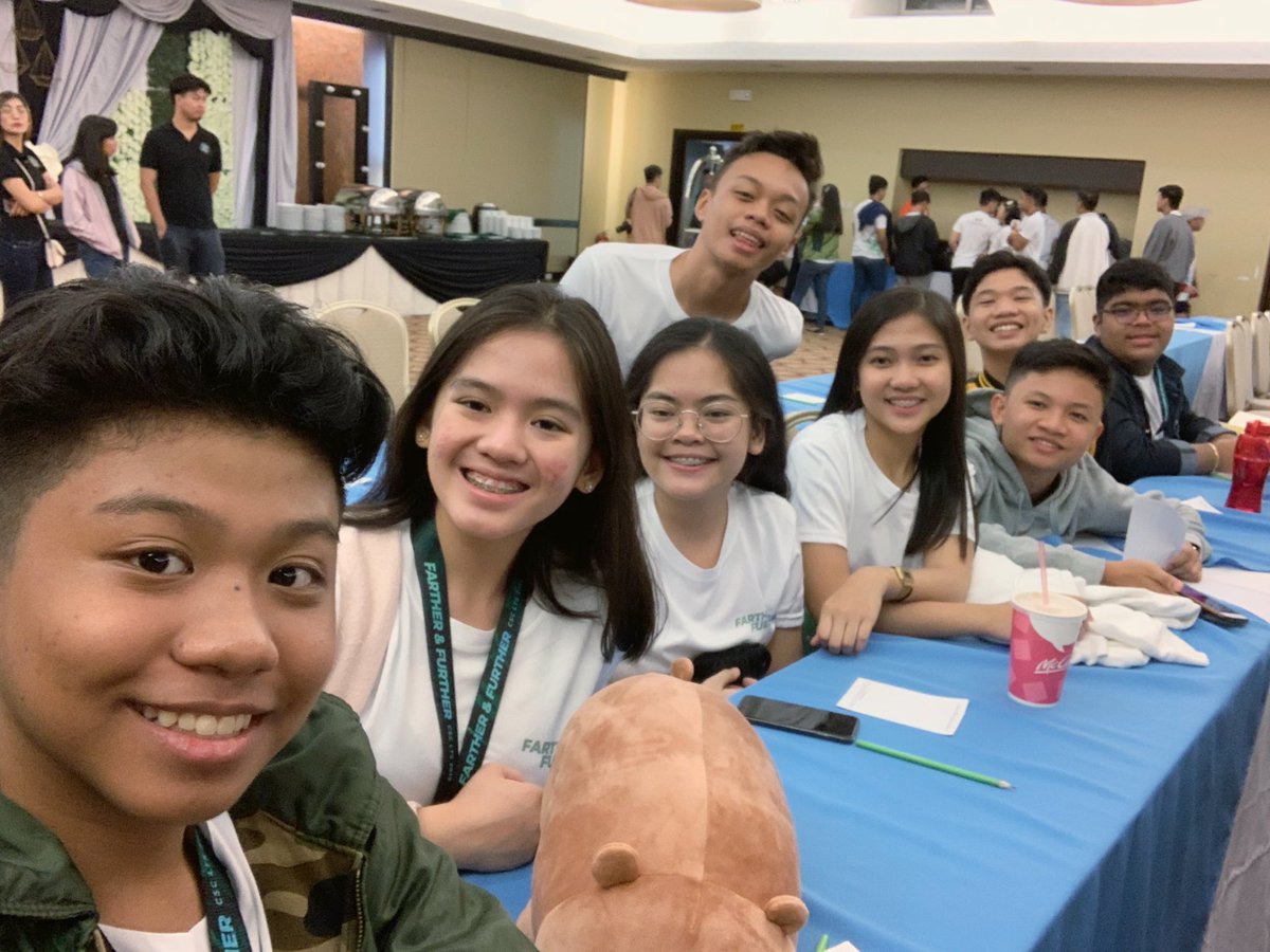 ustjhssc's tweet image. We have arrived! 💚🤟🏻

#CSCFartherAndFurther 
#CSCLTS2019