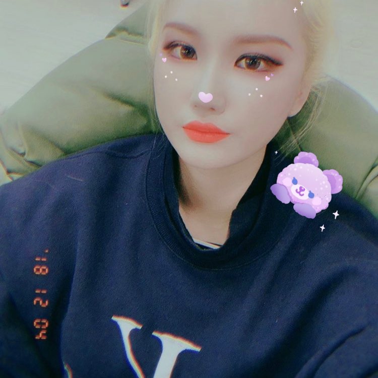 loonasun tweet picture