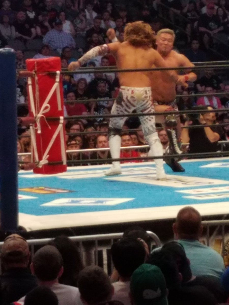 PWHF123's tweet photo. Rainmaker!

#Axstvfights #g1climax29 #PWHF #njpw  #puroresu #newjapanprowrestling #njpw1972   #新日本プロレス  #プロレス  #axstx
#DefBref #cindersandash #wrestlinghooliganism https://t.co/pYjgec8IST