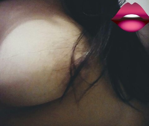Alexass02_ tweet picture